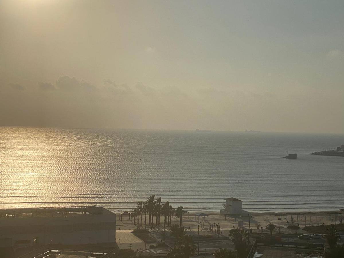 Acre Sea View 11Th Floor Apartment Exterior foto